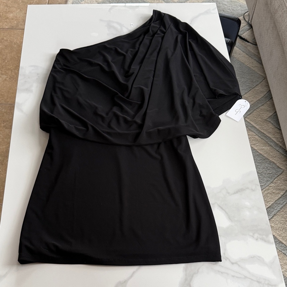 Jessica Simpson Elegant One-Shoulder Black Dress